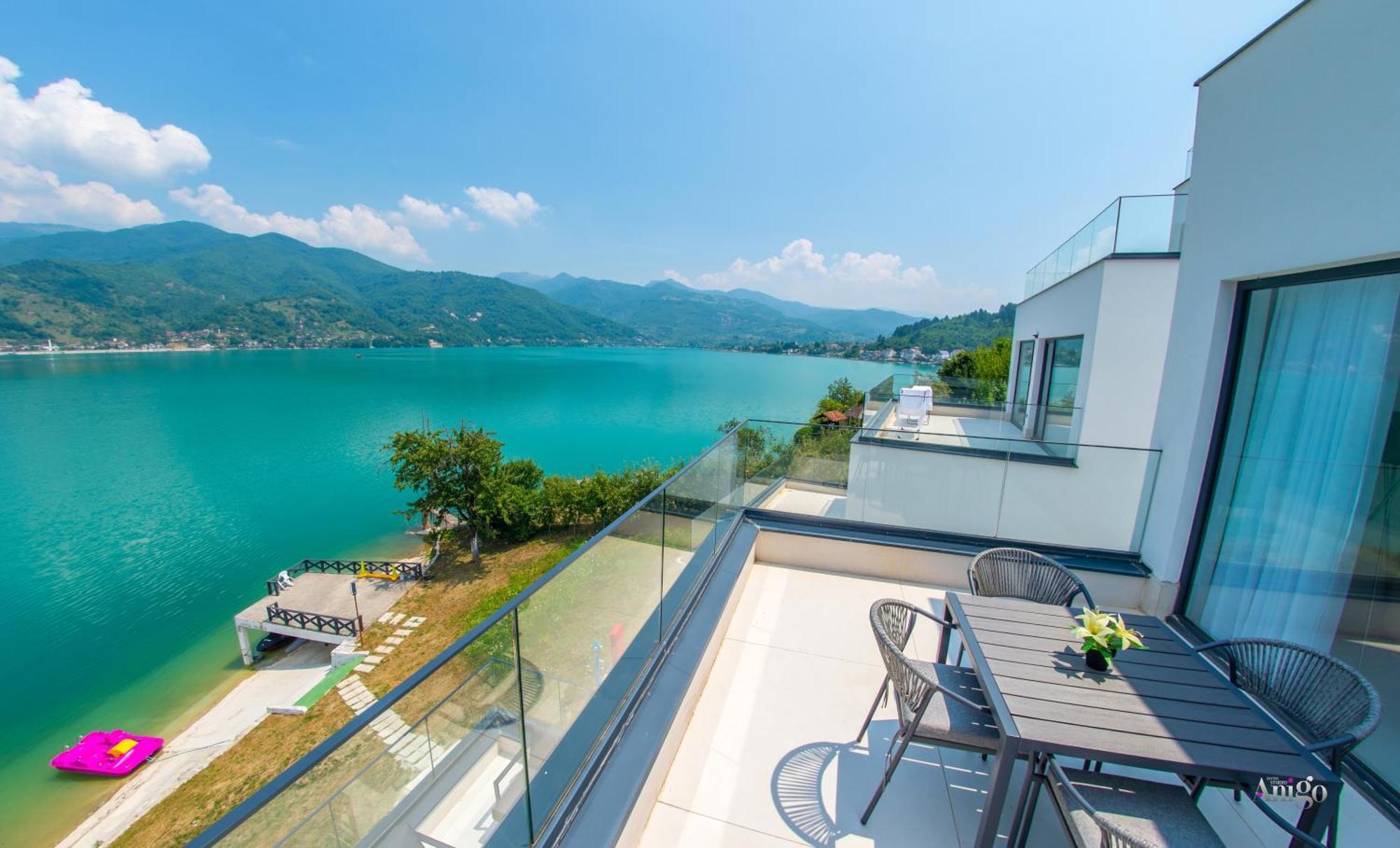 Royal Terrace Apartments 코니츠 외부 사진